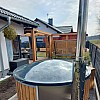 Bade Fass Hot Tubs Badezuber Lappland Ø 2,25 m Badetonne Holz Whirpools kmpl. mit Holzofen 12 Düsen LED