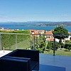 Doppelhaushälfte mit Garten und Blick über Koper und das Meer