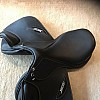 Springsattel 18“ Erreplus Jpro Schwarz 