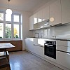Neu renovierte, helle 2-Zimmer Wohnung